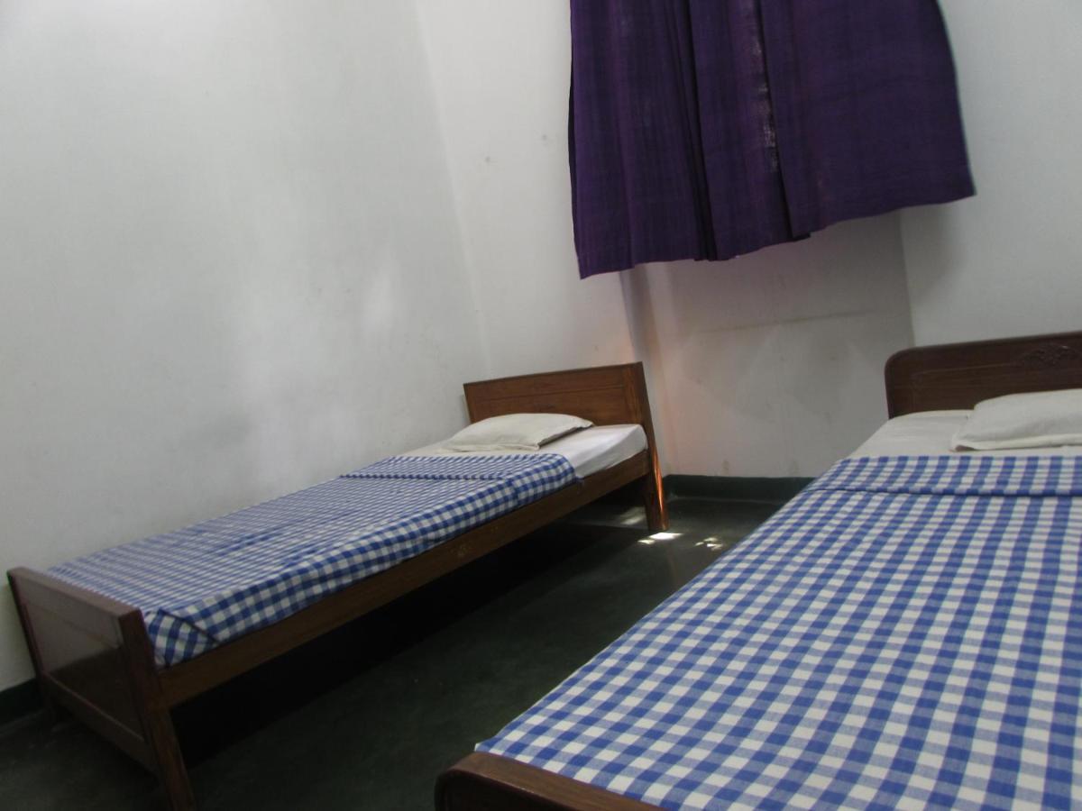 Ywca Gallway Guest House Calcutta Extérieur photo