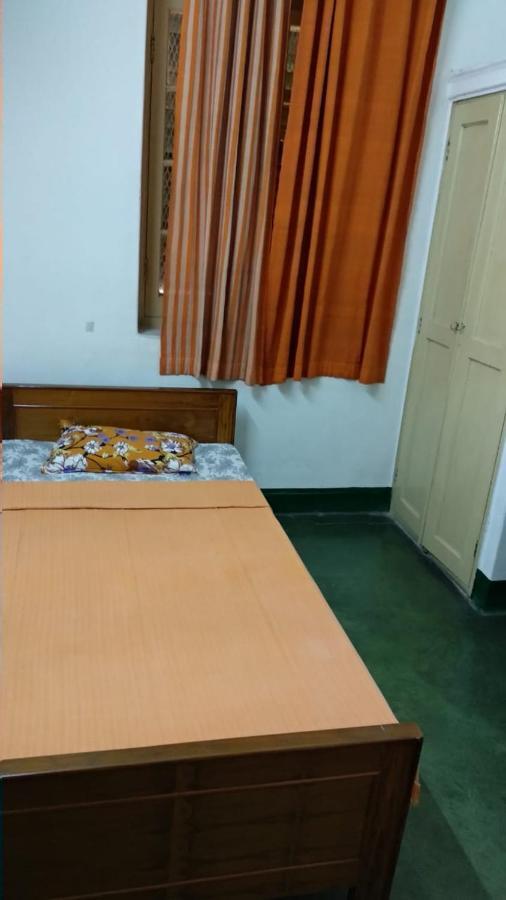 Ywca Gallway Guest House Calcutta Extérieur photo